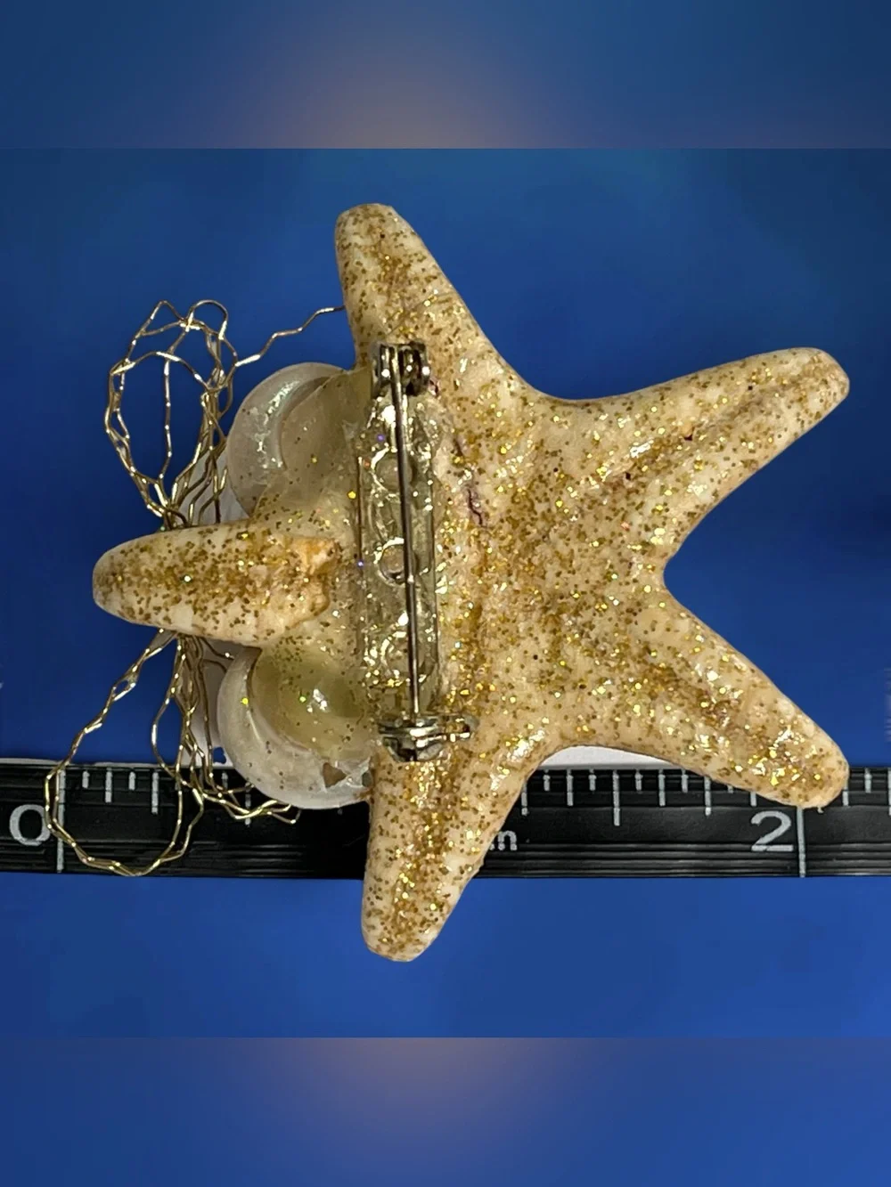 Sparkling Resin Starfish Pin Brooch Gold Tone Bow Sparkle Sea Shell Handmade 2
